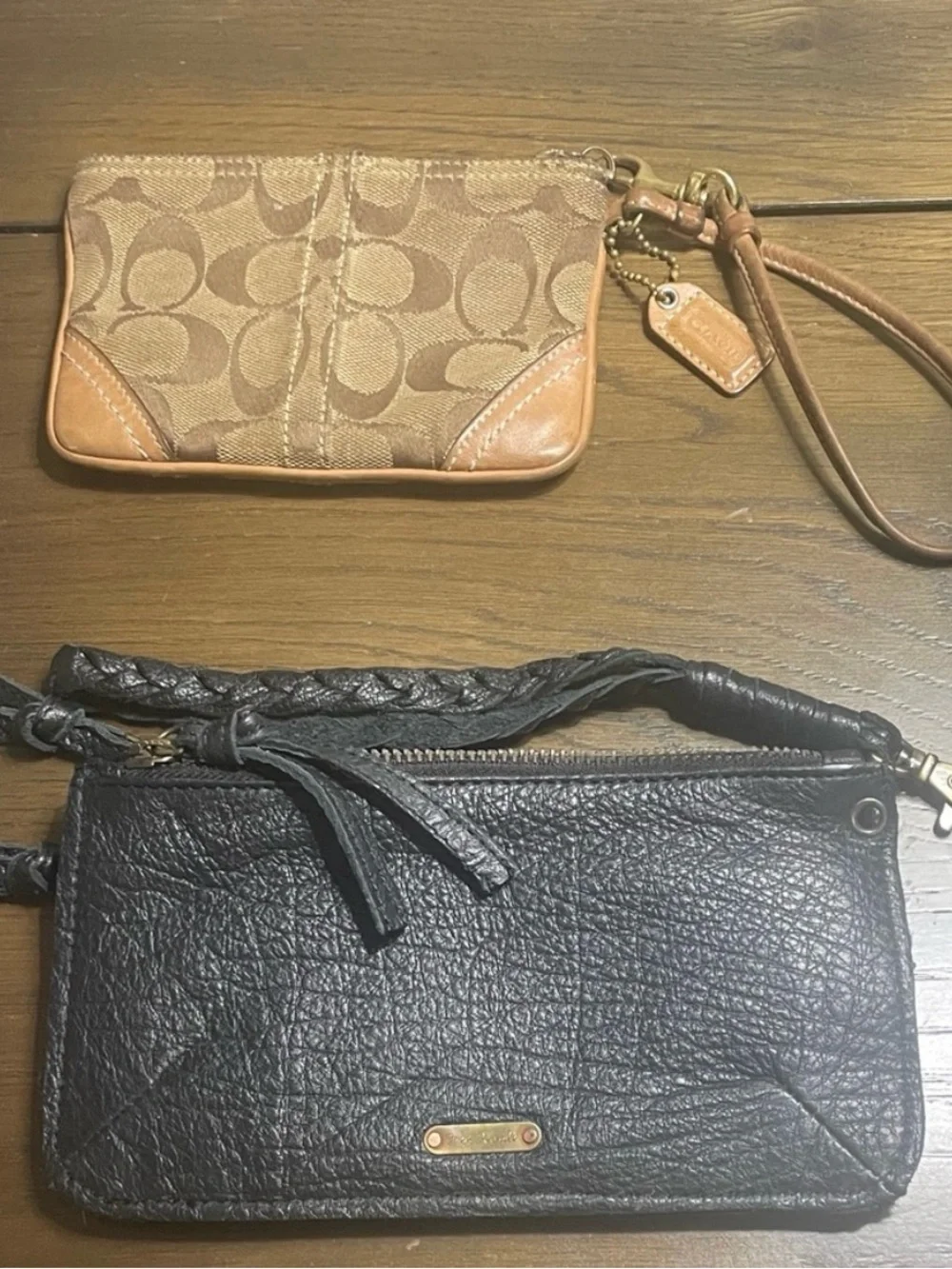Coach wristlet signature